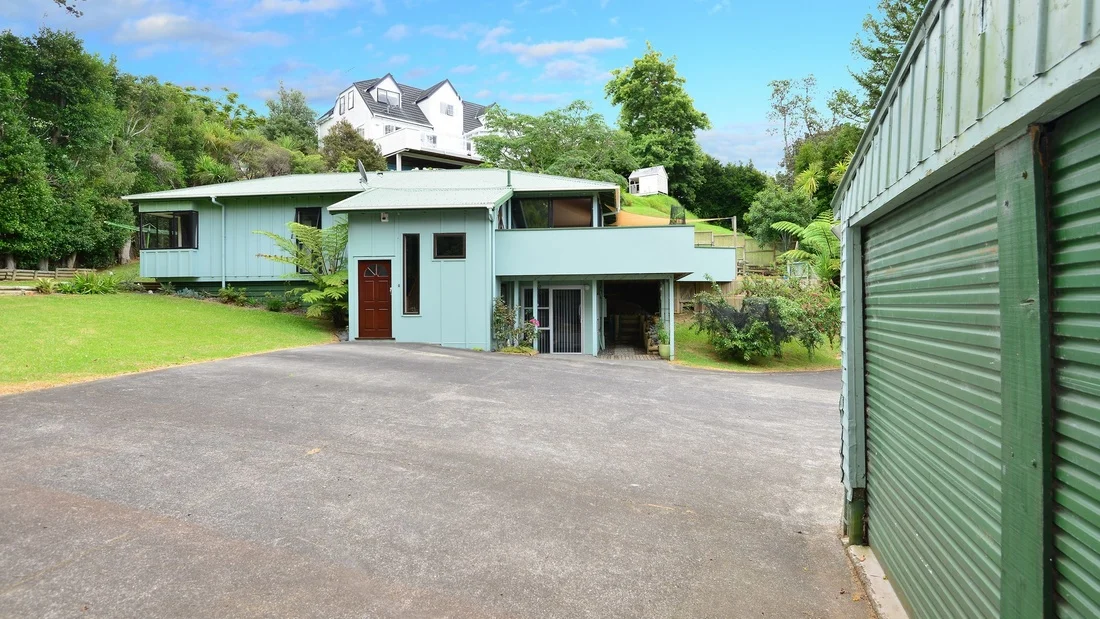 34 AWARUKU ROAD, TORBAY.jpg