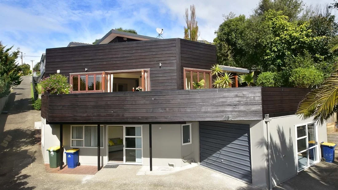 37A PENZANCE ROAD, MAIRANGI BAY.jpg