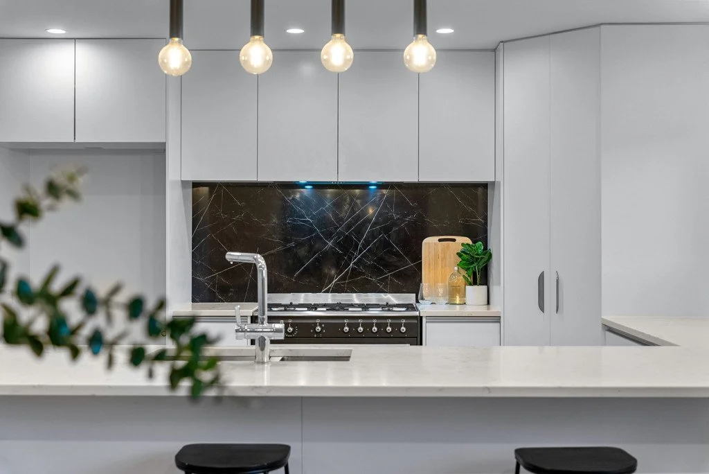 5426BaltimorePlace.jpg