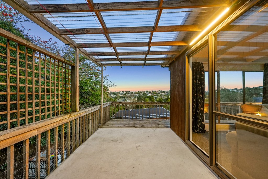 70504BeachRoad.jpg