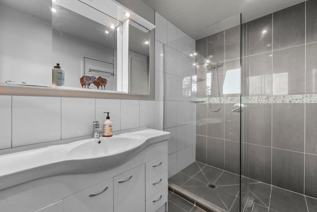 45504BeachRoad.jpg
