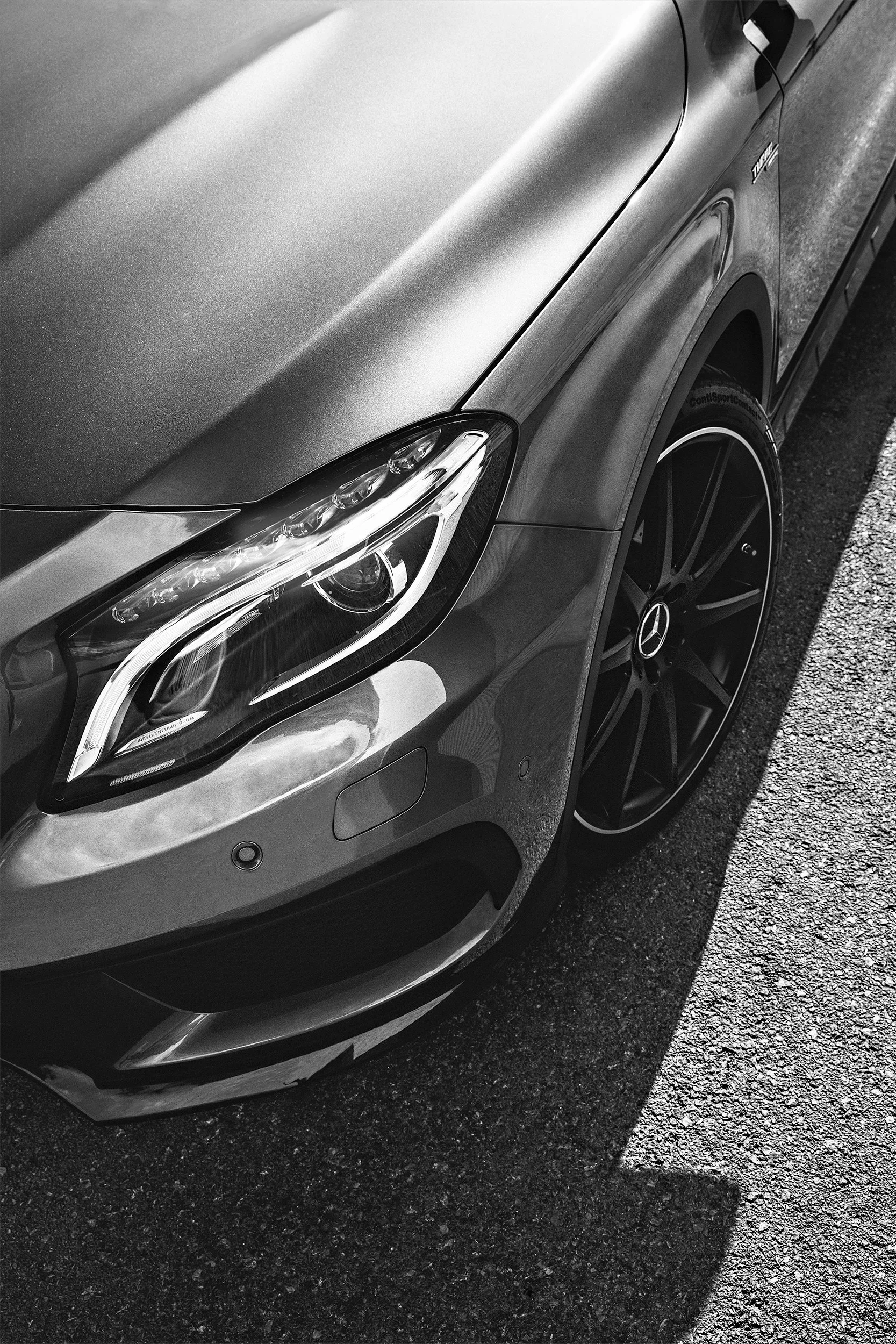 Mercedes-Benz_GLA_Sven-Cichowicz-9660.jpg