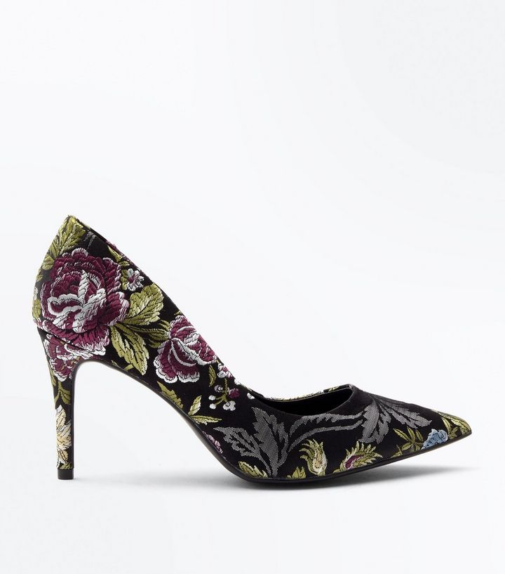 New Look Black Floral Jacquard Pointed Court Shoes.jpg