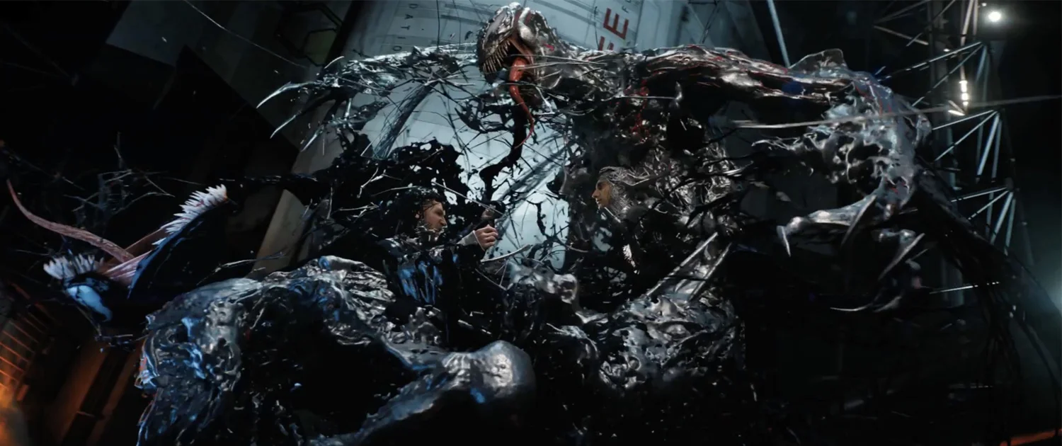 This is a pic of Tom Hardy holding this movie together. Because he does. Hold it together I mean.