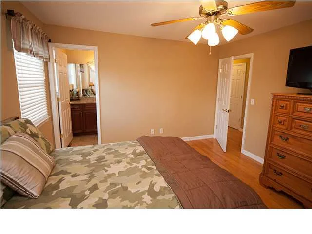 Back Bedroom.jpg