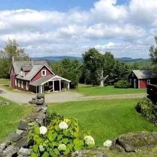 Fall Farmhouse Writing & Wellness Retreat