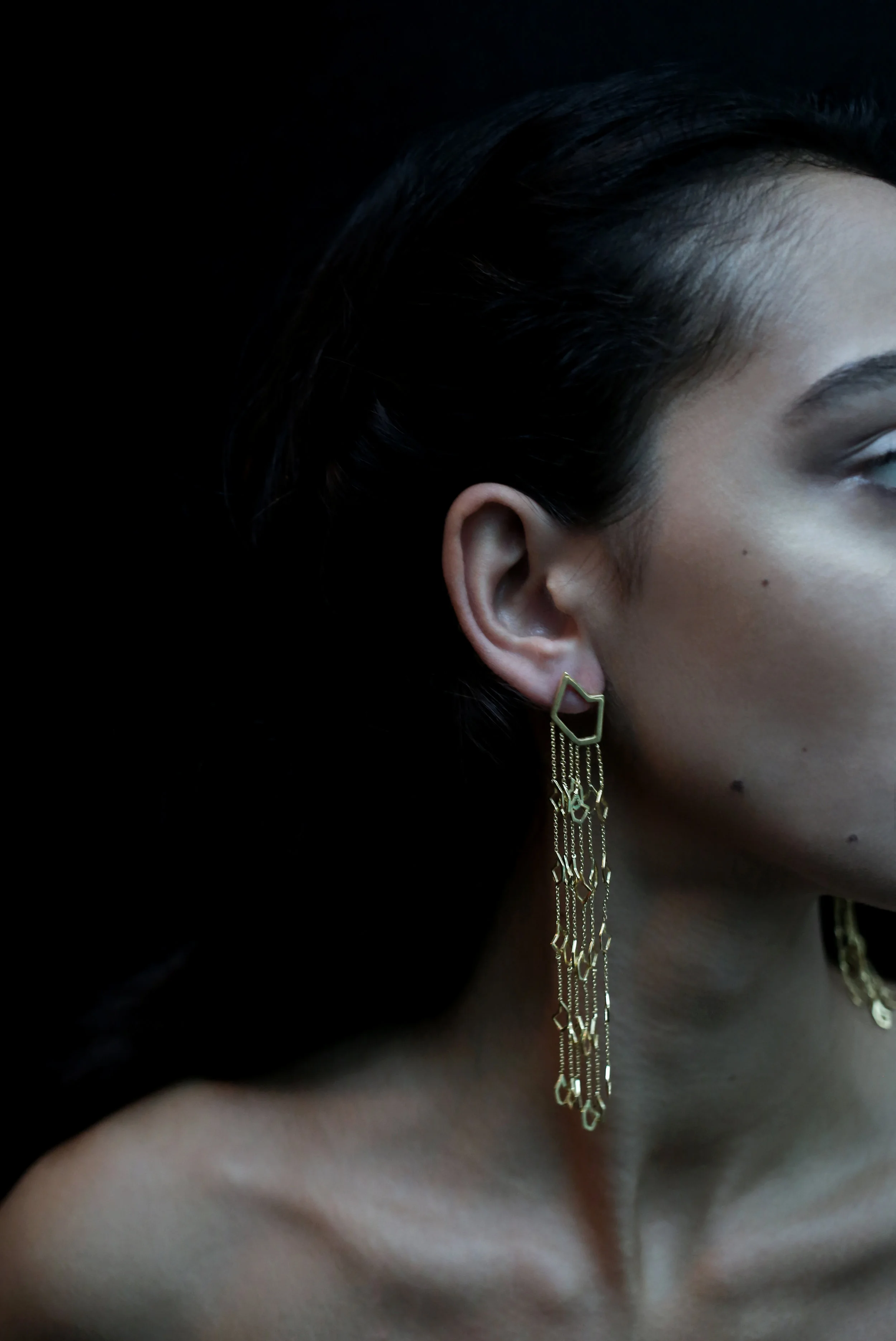 The 'RUMI' earrings • gold