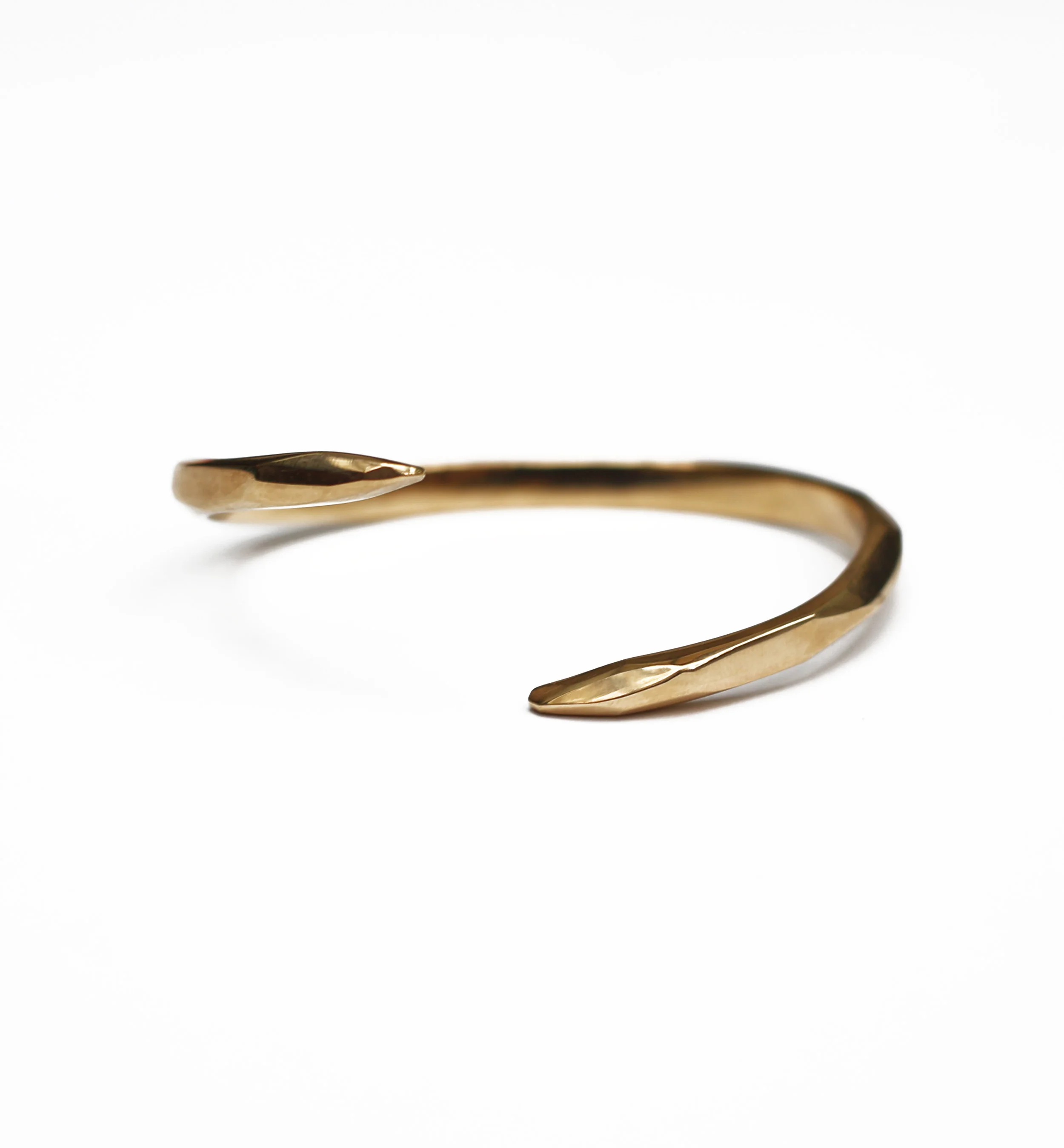 The 'SAYA' bracelet • gold