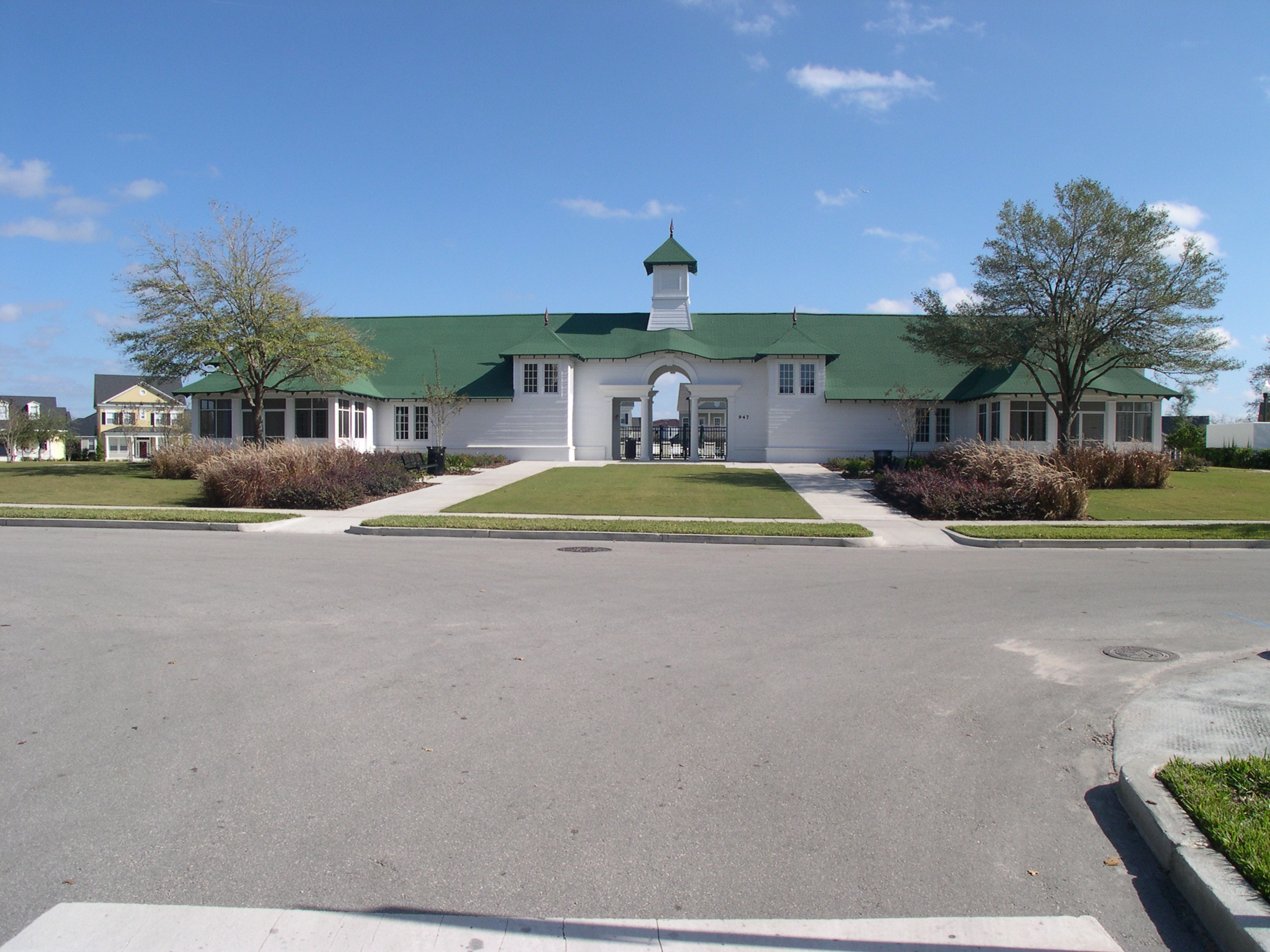 Enders Park Community Center — Geoffrey Mouen, Architect