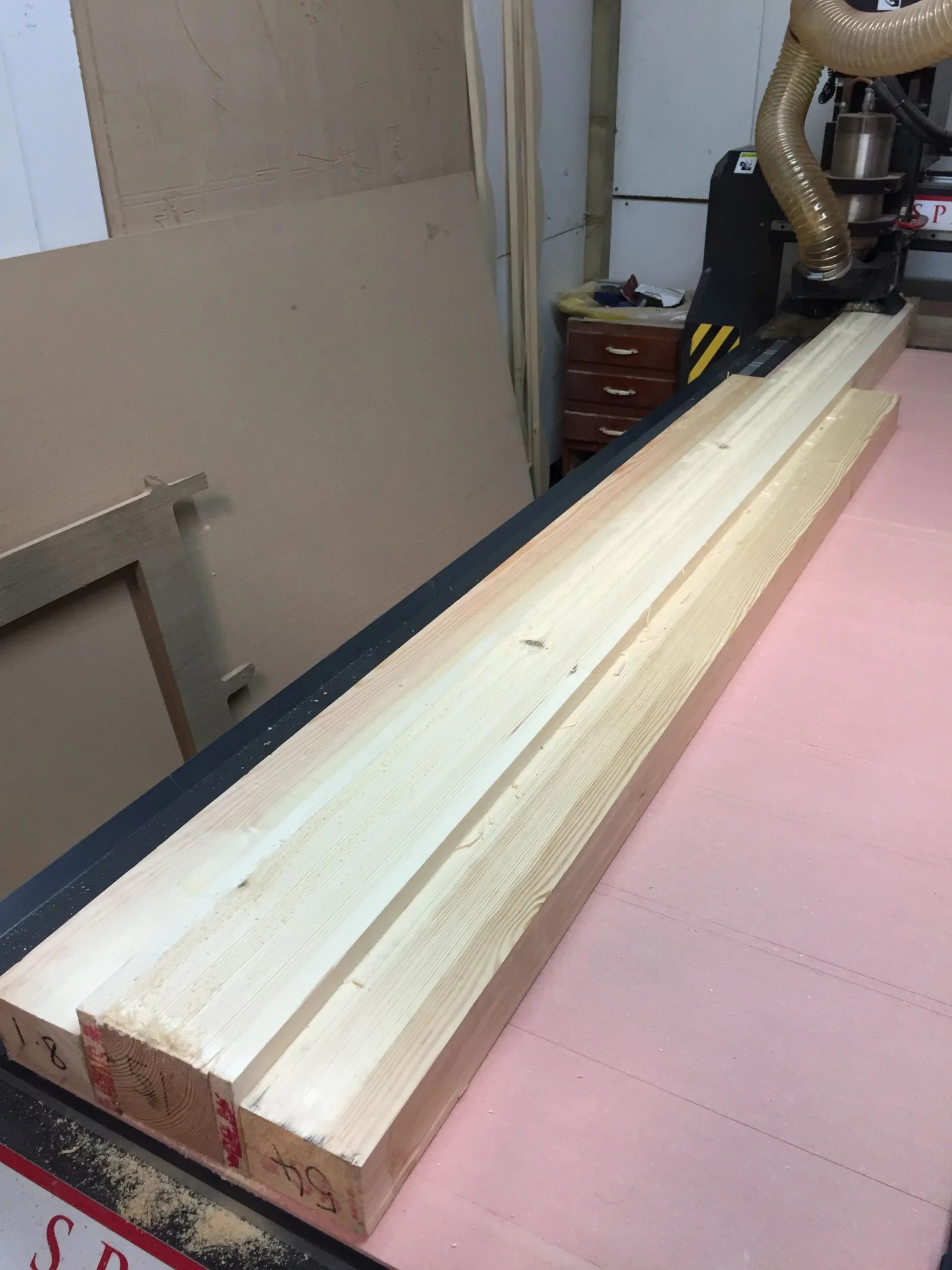 Big Cricket Bat TIN SHED cnc 5.jpg
