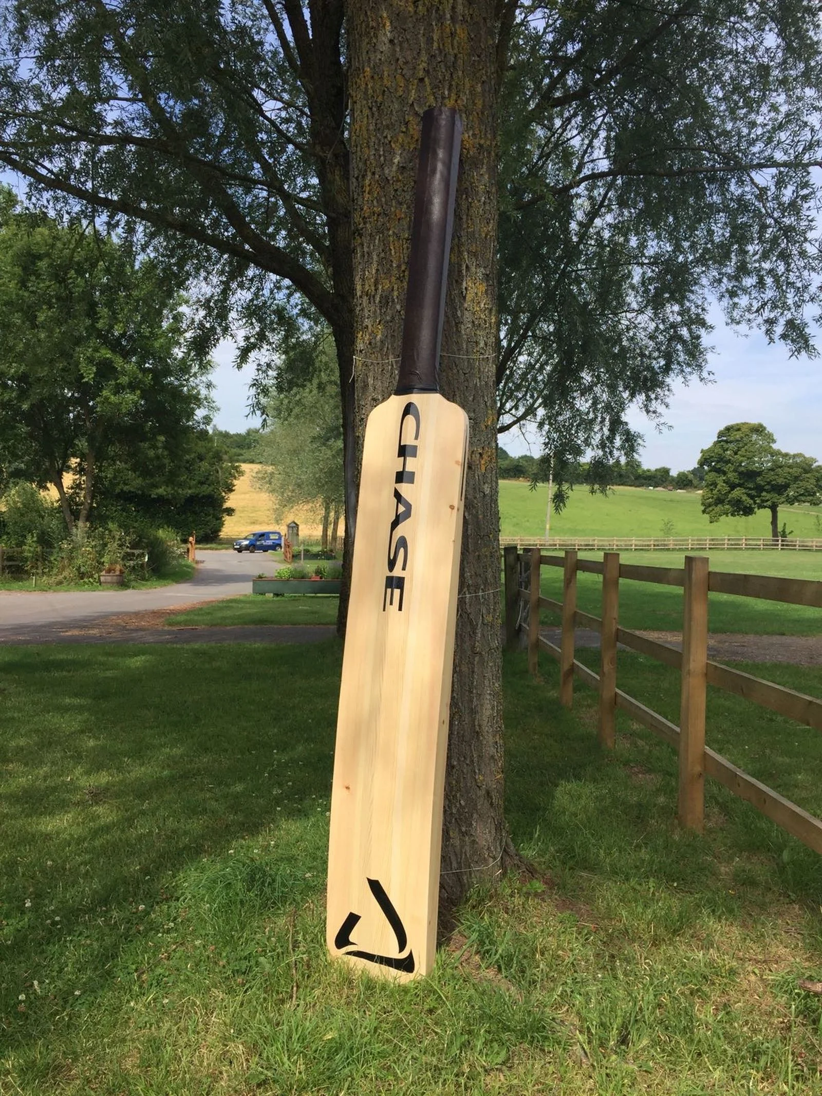 Big Cricket Bat TIN SHED cnc 22.jpg