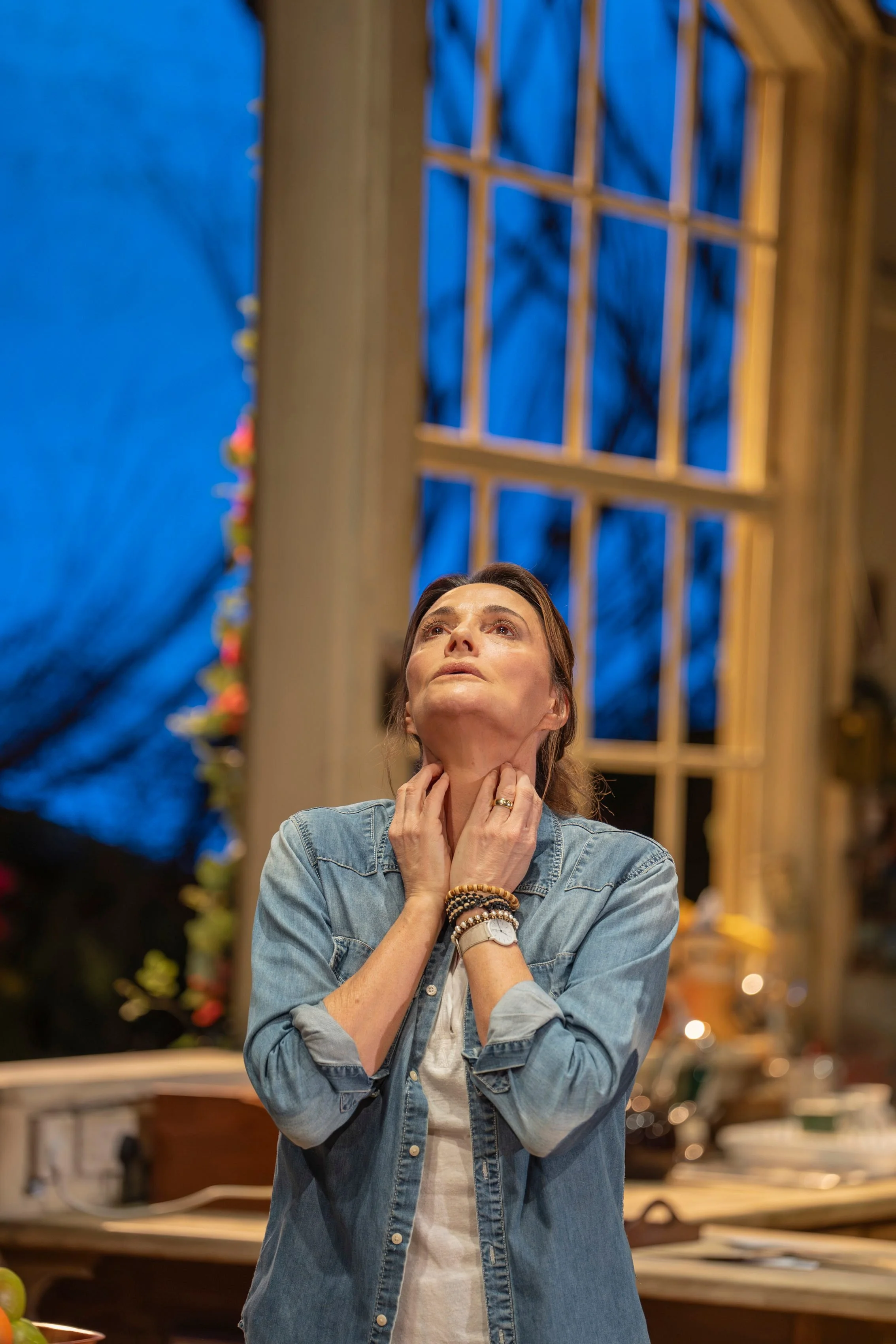 Sarah-Parish-as-Sarah-in-Eclipse-at-Chichester-Festival-Theatre-Photo-Ellie-Kurttz_010.JPG