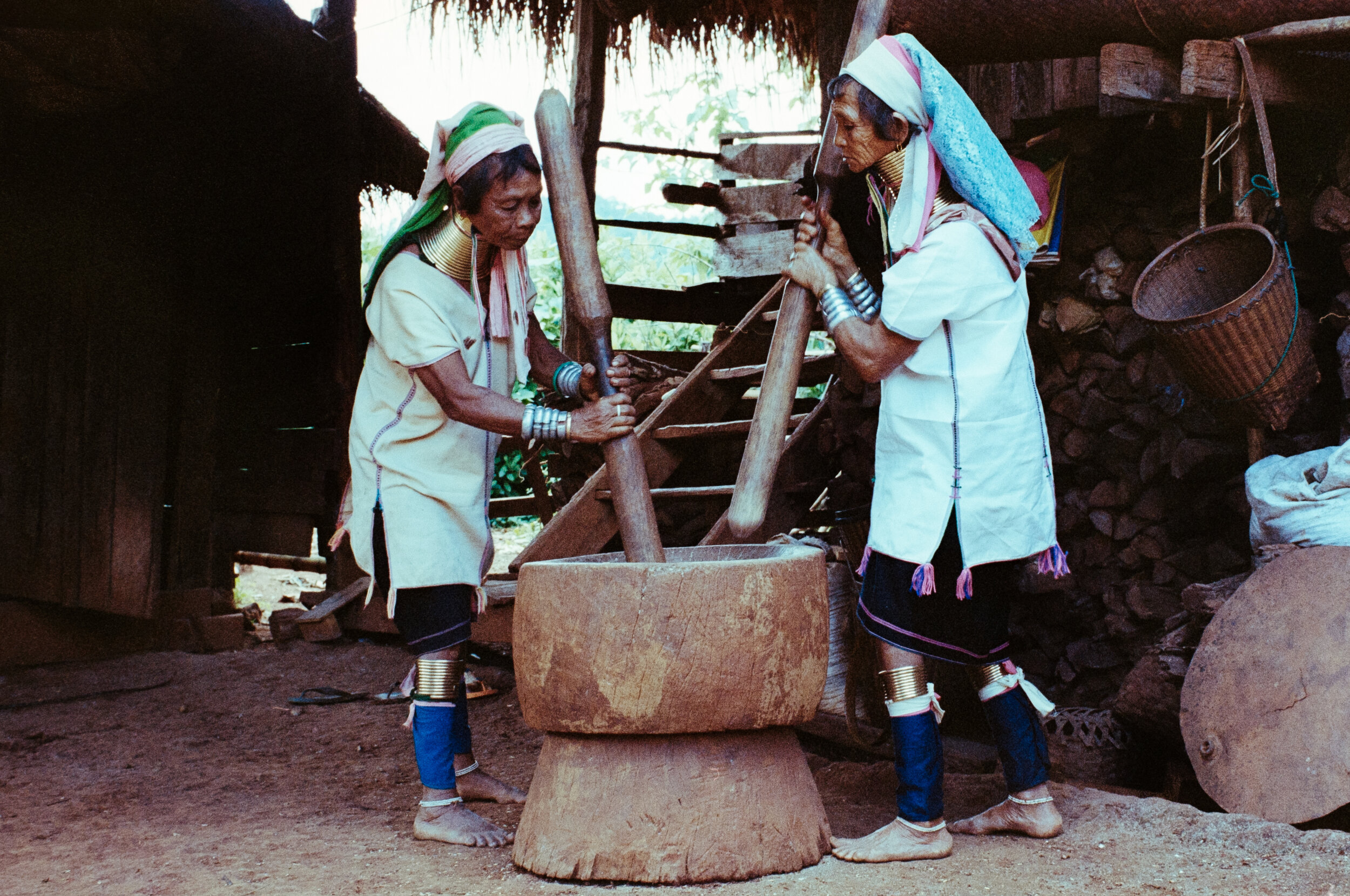  Traditional pounding of the rice… 