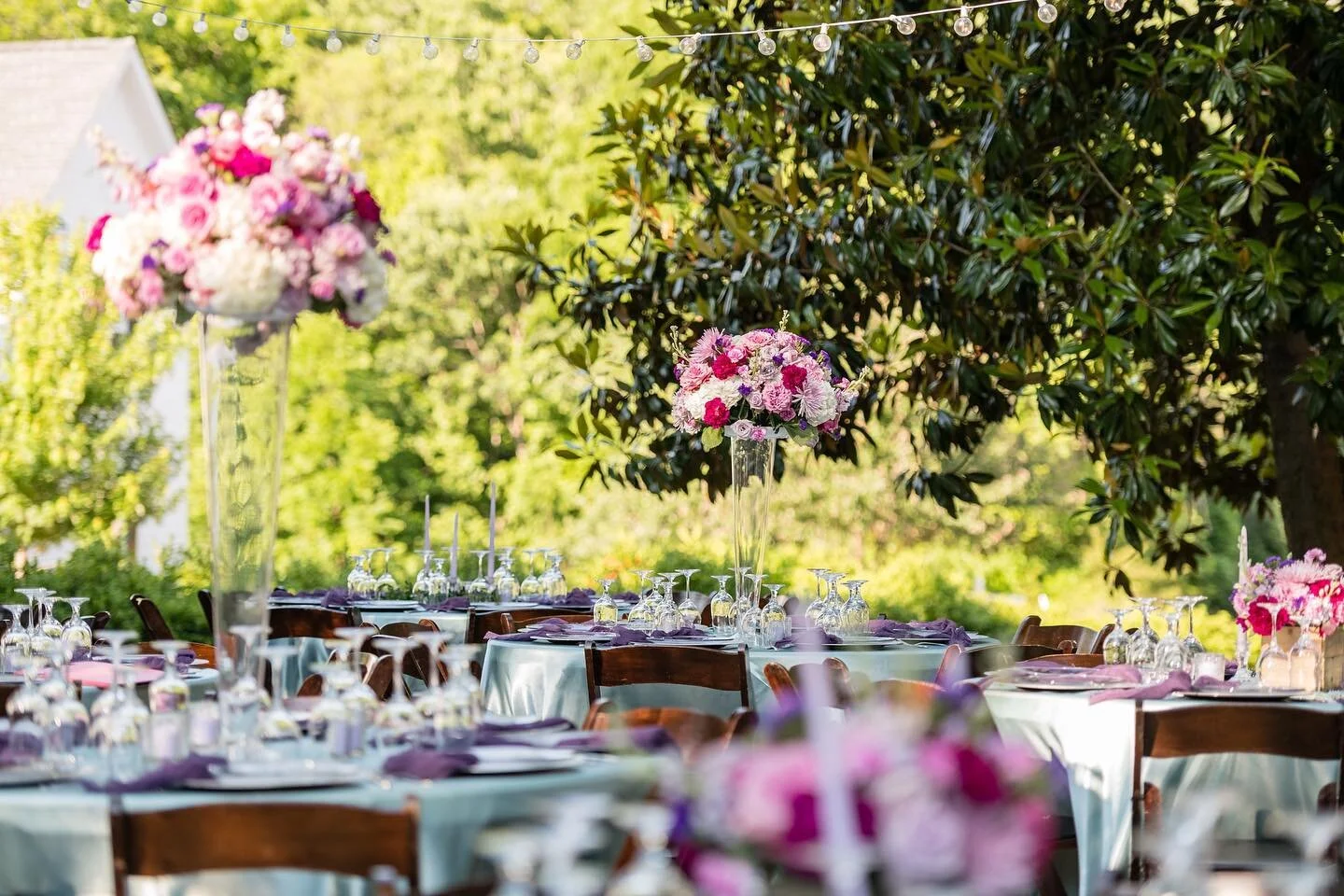 There are certain vendors that I get SO excited when I know my couples book with and @floralsbyheritage and @soireeweddingsandevents are at the top of that list. We have a styled shoot in the works and I can&rsquo;t wait to share it with y&rsquo;all,