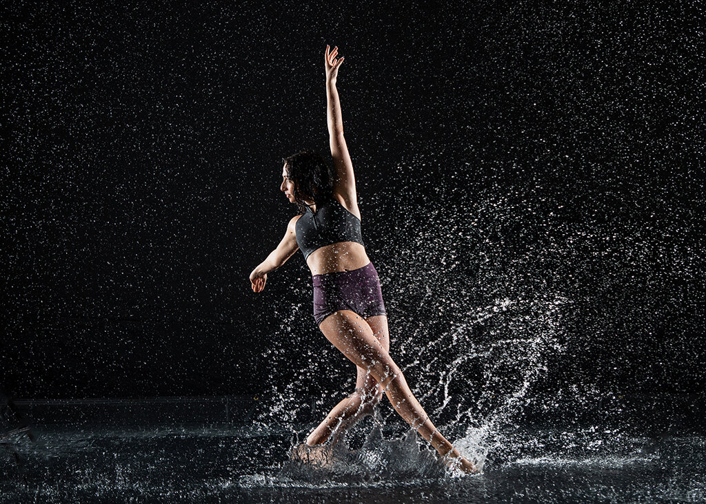dancer-in-the-rain-7676-web.jpg