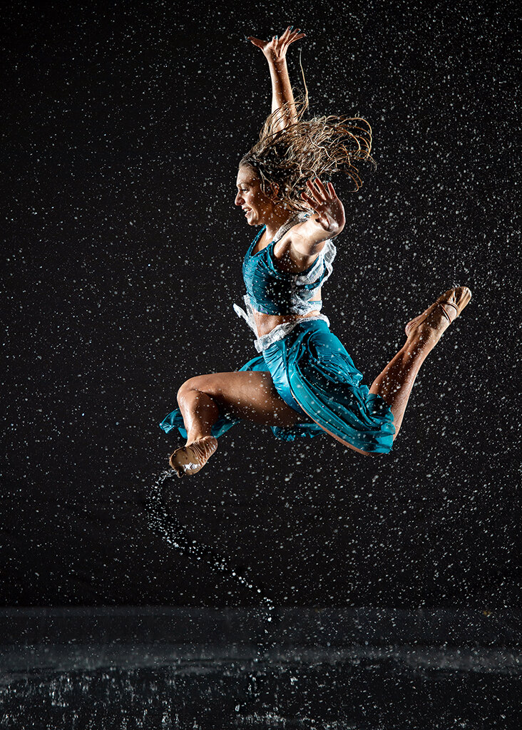 dancer-in-water-7335-web.jpg