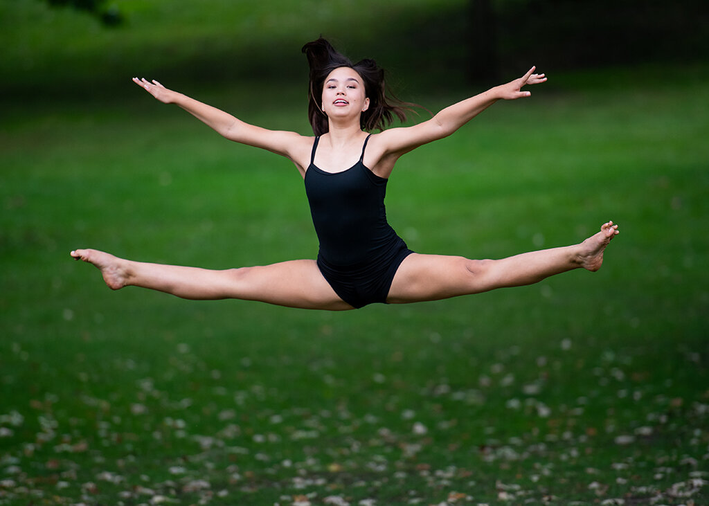 split-leap-dancer-6143-web.jpg