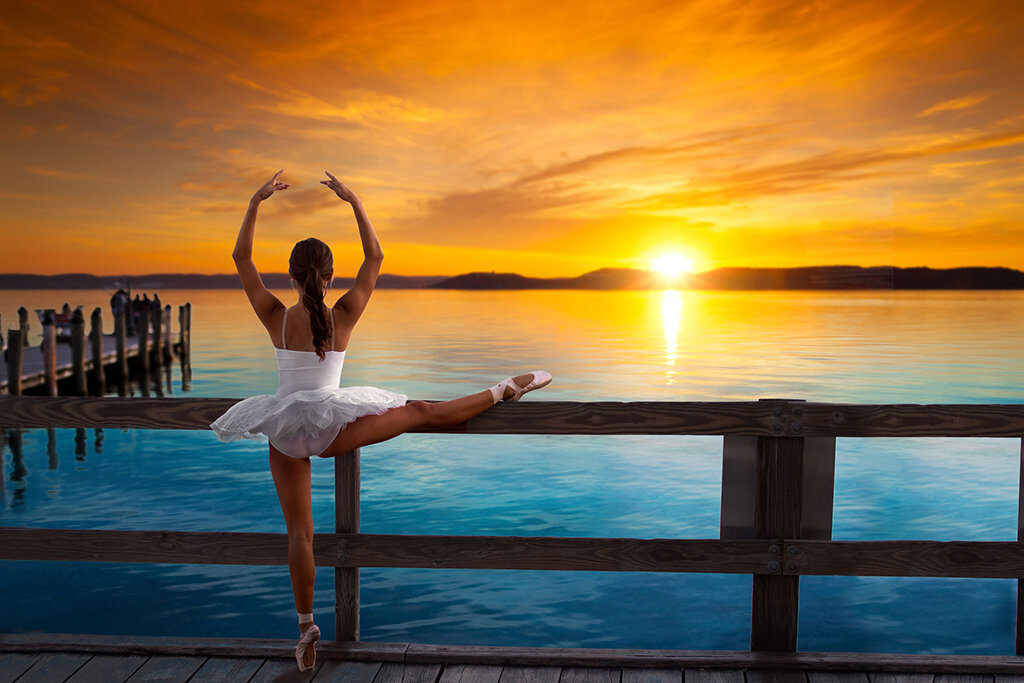 lake-geneva-sunset-dancer_8172 web.jpg