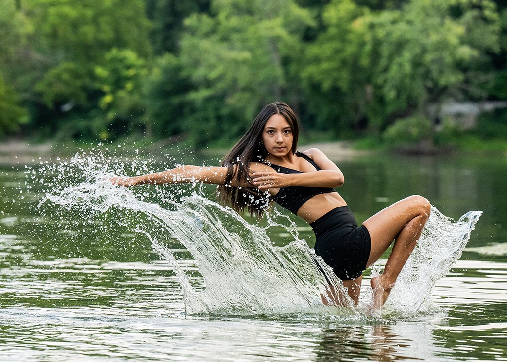 dancer in the river_4095 web.jpg