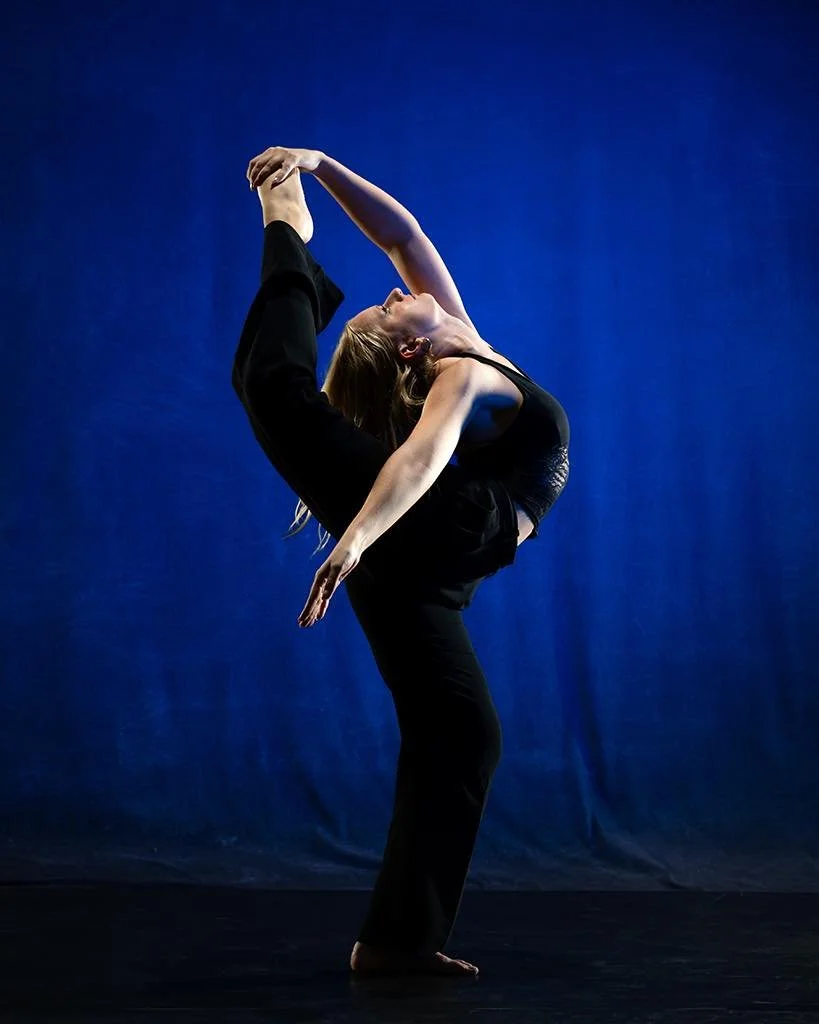 Here&rsquo;s a few more from Olivia!

Photos: @ronmckinneyphoto
Dancer: @_oliviairvin 
Team: @dudanceteam 
Alum: @vhdanceteam 

#dancephotoshoot #dancephoto #dancephotooftheday #artisticphotography #dancephotos #dancephotography #dancephotographer