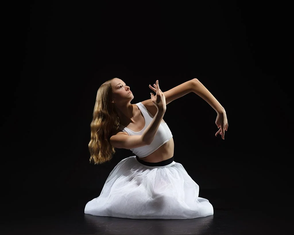 a olivia RZ2_2084 web.jpg