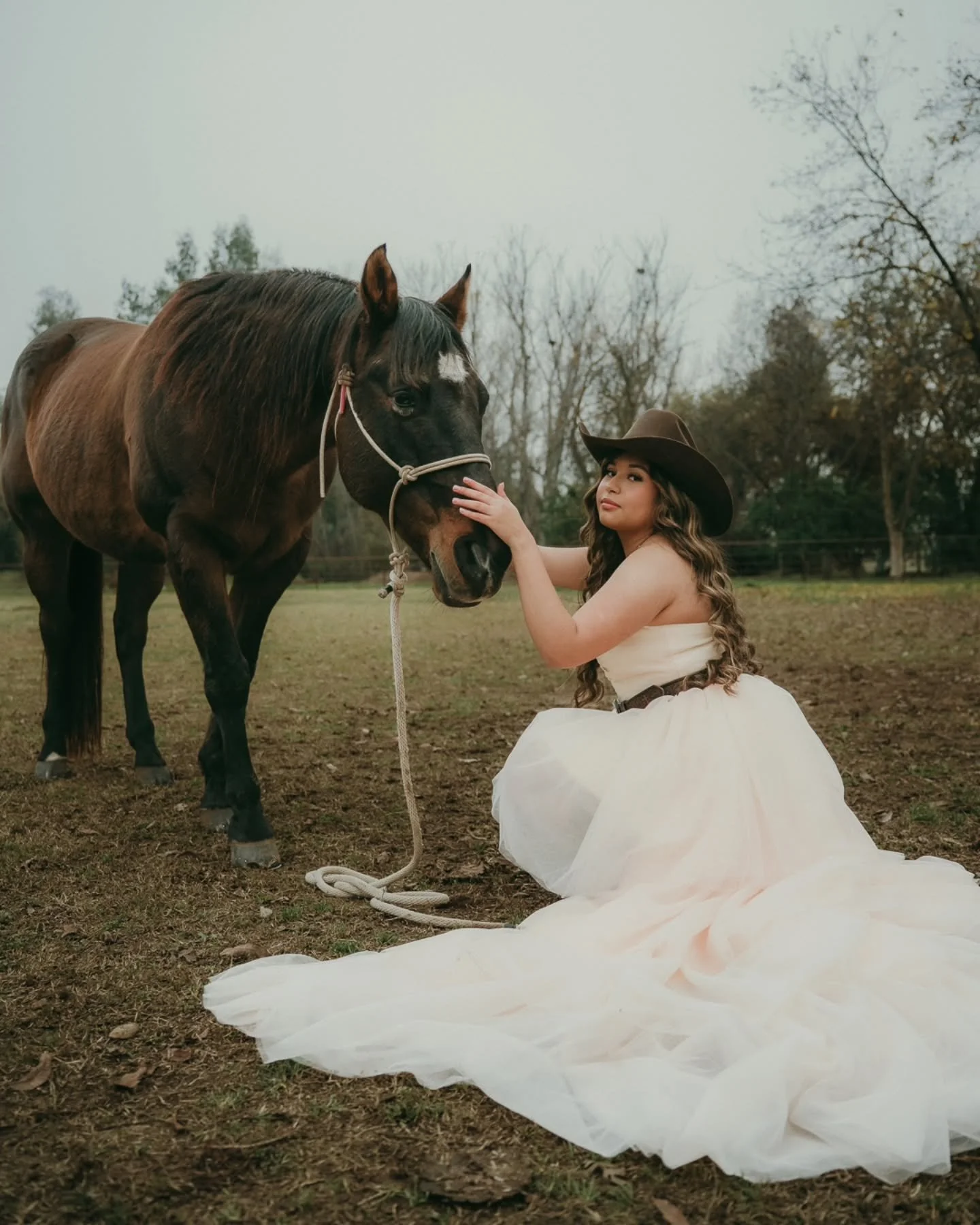 La Bonita vaquerita, Camila . 🤎

Thank you @jenna_friedrichs for letting us borrow your horses for this photoshoot! 🐎