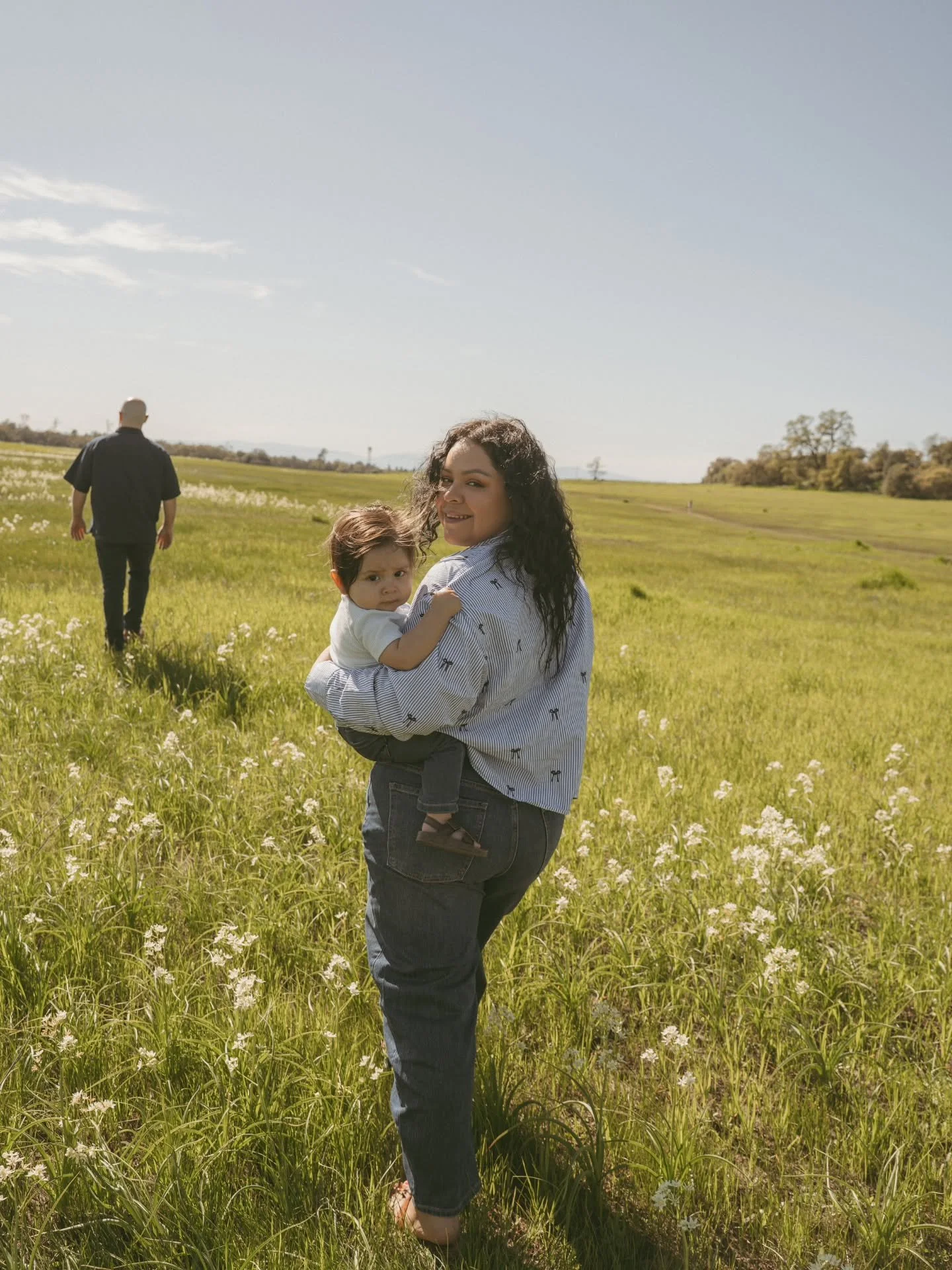 Is it normal for us photographers to still get nervous before a session? 

We love us a good sunset or blue hour session but lately I've been craving to try more high noon and mid day sessions. They make me nervous because having no shade around and 