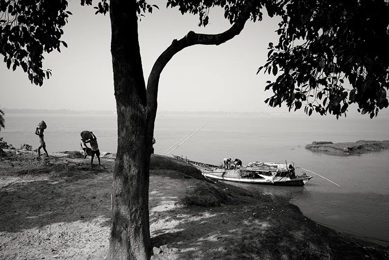 Unloading mud for the making of bricks, Leica M246