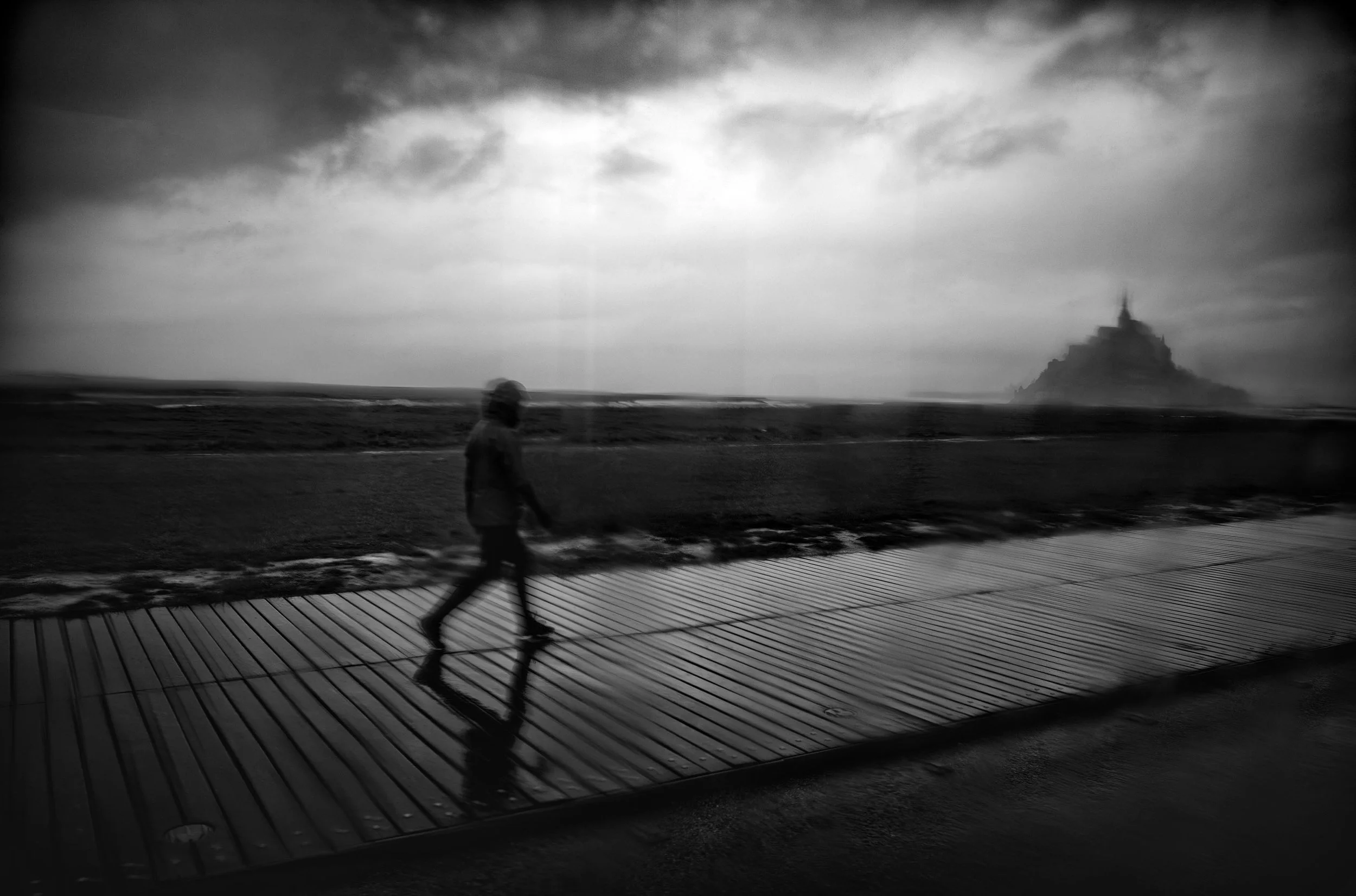   Rain, Mt Saint Michel, Leica M10 mono  