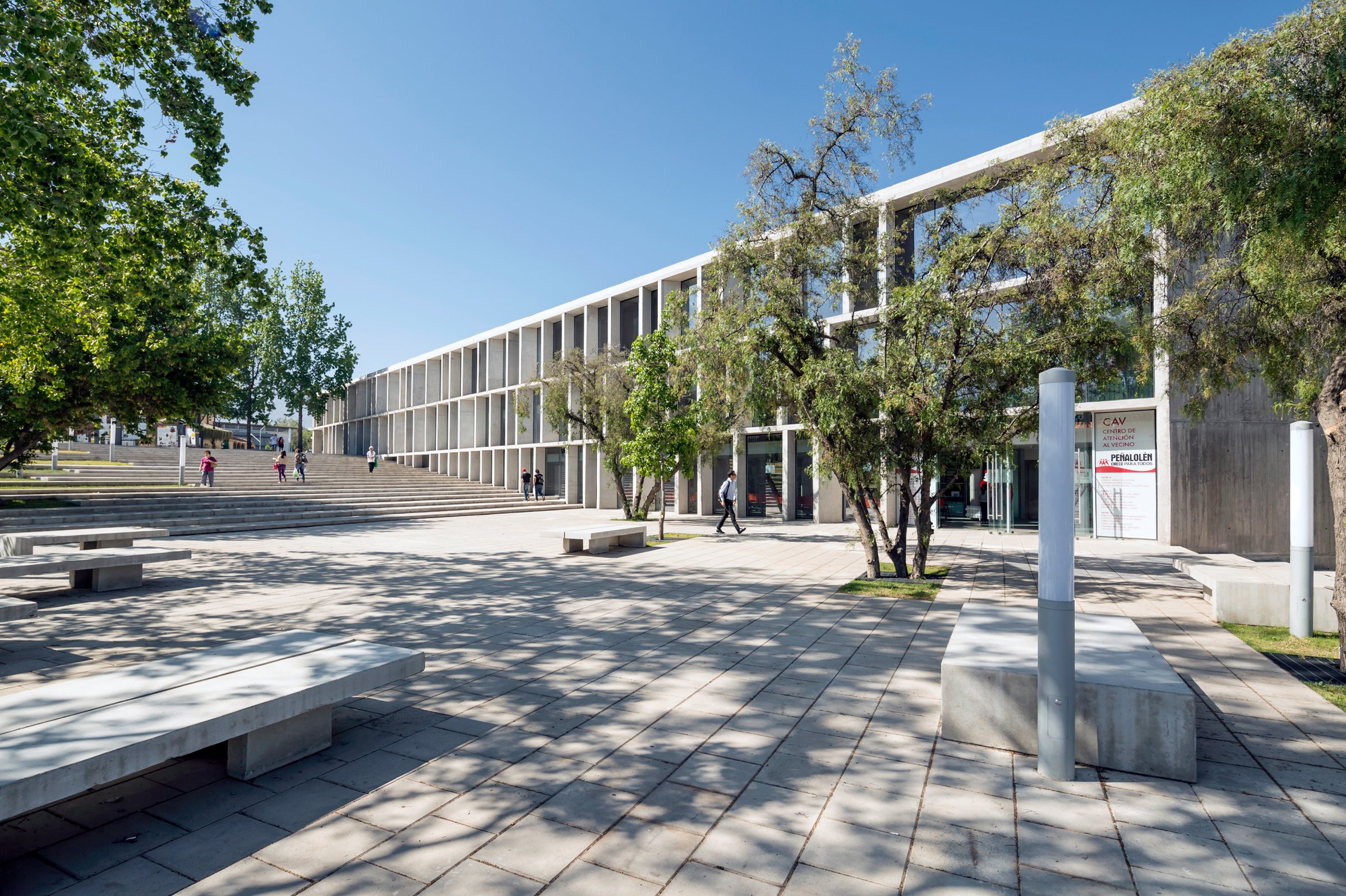 Centro de Atención al Vecino / Peñalolén