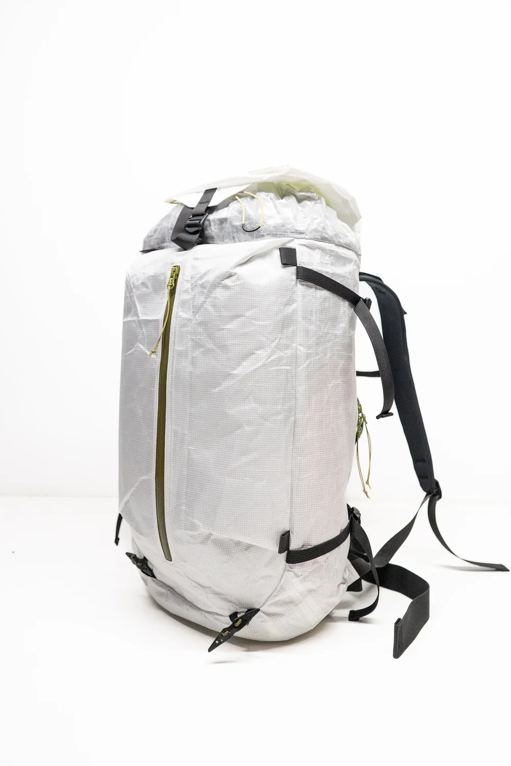 Ultralight mountaineering backpacks — Neza Peterca