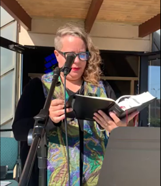 Elizabeth Preaching.PNG