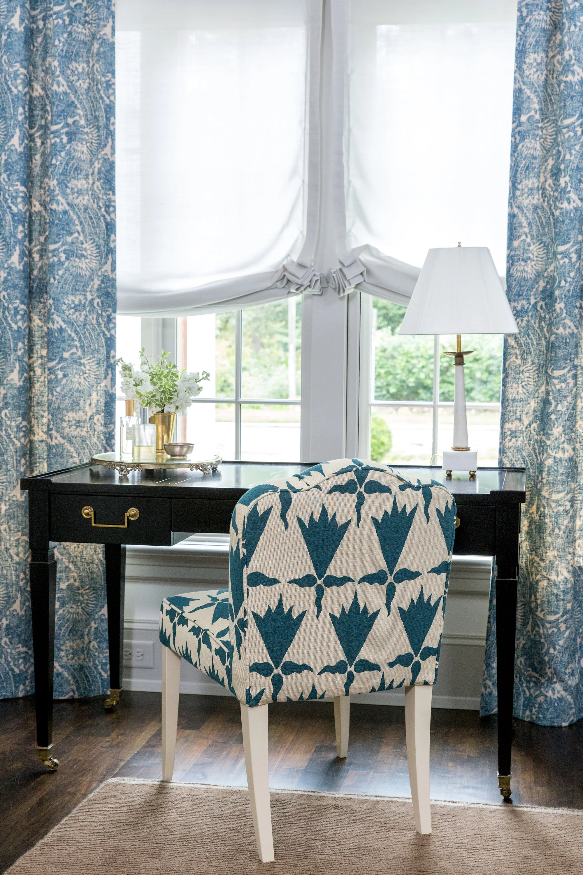 DecorativeTraces_ANNAROUTHPHOTOGRAPHY_014.jpg