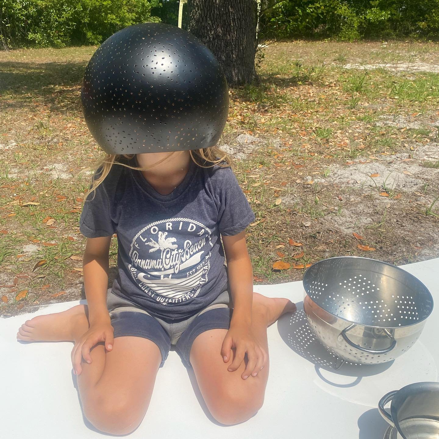 Solar eclipse fun yesterday with the kiddos ☀️🌑🌙 We made our own pinhole cameras, watched as all the shadows cast crescent moon shapes, felt the winds and temperature change, and took note of what the insects and birds did as the eclipse peaked her