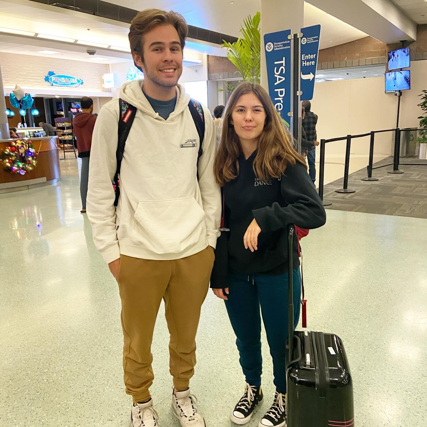 Feeling very empty nest and super hands full with littles at the same time 🙃😩😭 How does that happen?! I guess because we have kiddos aged 7-24 years, that&rsquo;s how, lol! Have fun my bigs, stay warm, and bring your other brother to Thanksgiving.