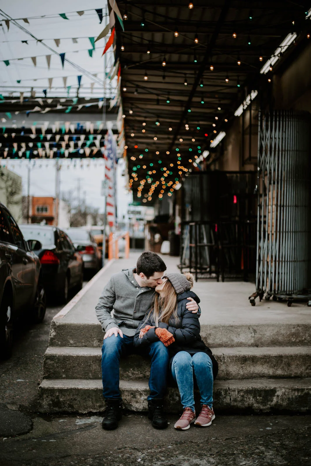 kyle and noon 90 day fiance tlc couples session portland oregon tillikum bridge crossing omsi eastback esplanade dock winter cloudy overcast reality star wedding photographer jamie carle