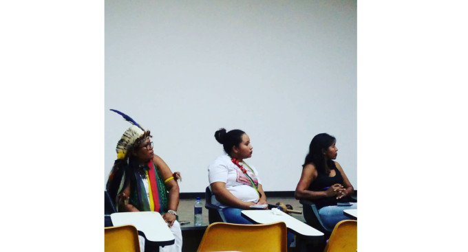 Citações de Nádia Akauá Tupinanbá, Flávia Guarani Kaiowá, Rosimere Arapasso. (UFBA)