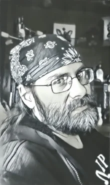 CSTshortbeardBW.jpg