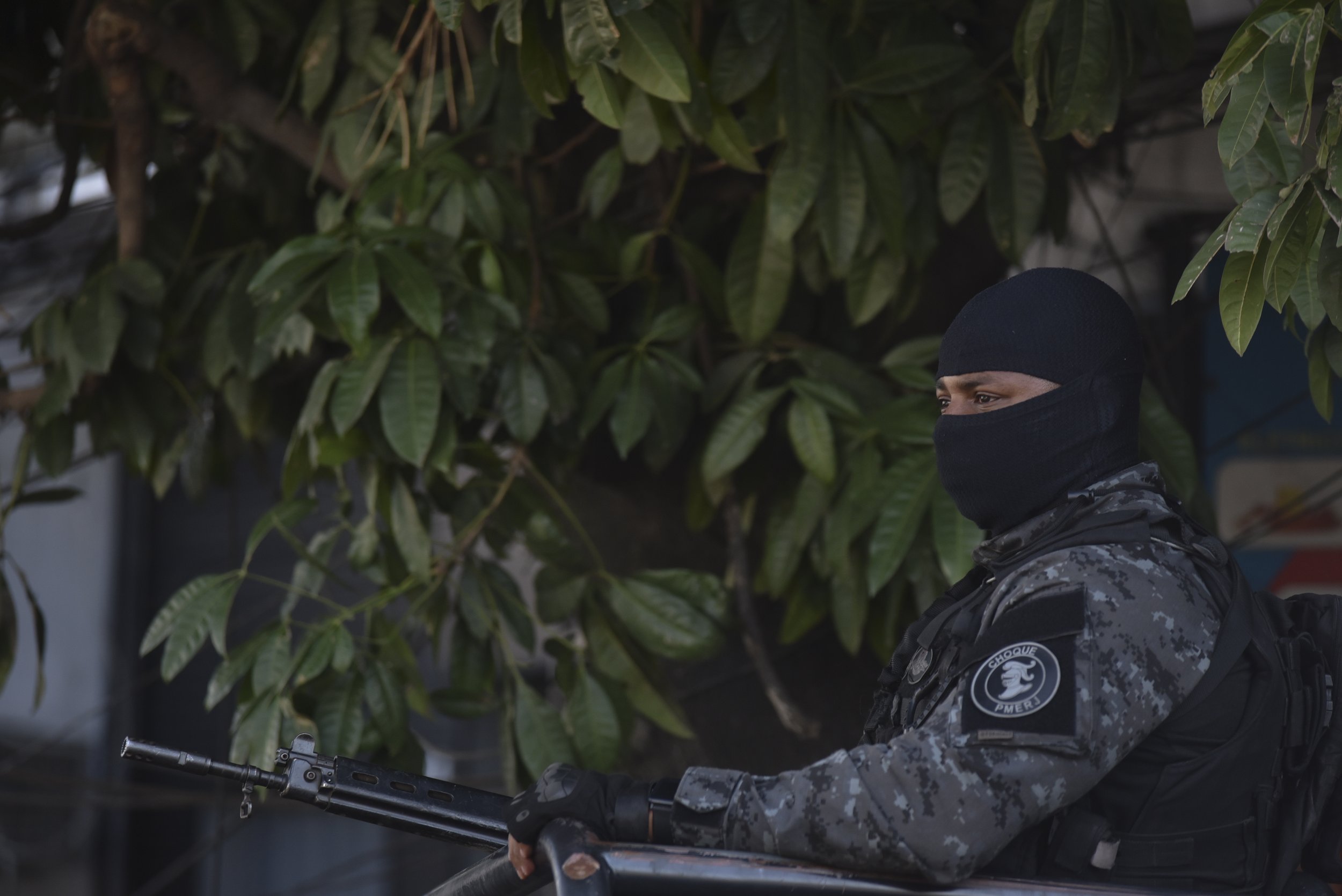 Luz, Camera, Ação da Policia militar e Civil no Complexo do Alemão deixa 19 Mortos (1).JPG