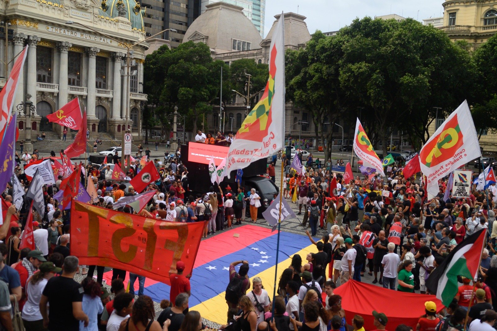 Fabio Teixeira 2026-01-05 at 21.53.13 (4)Rio de Janeiro Protest.jpeg