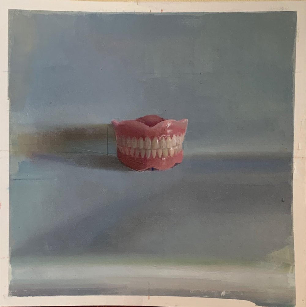 שירה אבידור, שיניים, 2021 , שמן על נייר  | קרדיט צילום: באדיבות האמנית