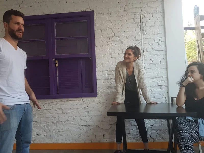 E esse é o Fiel assustado com os pedidos que a Nathalia e a Isabella fizeram para o curso das emoções , que vai pro ar em breve!