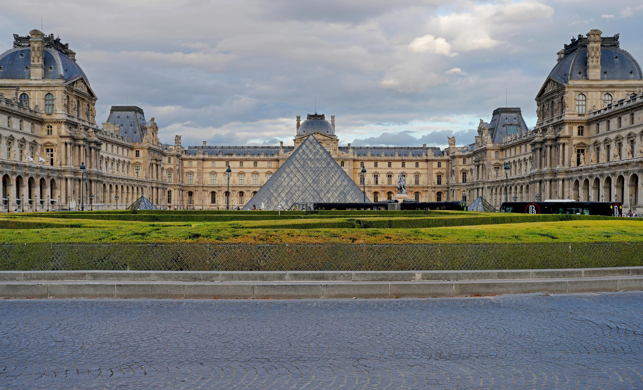 2025Louvre1 copy.jpg