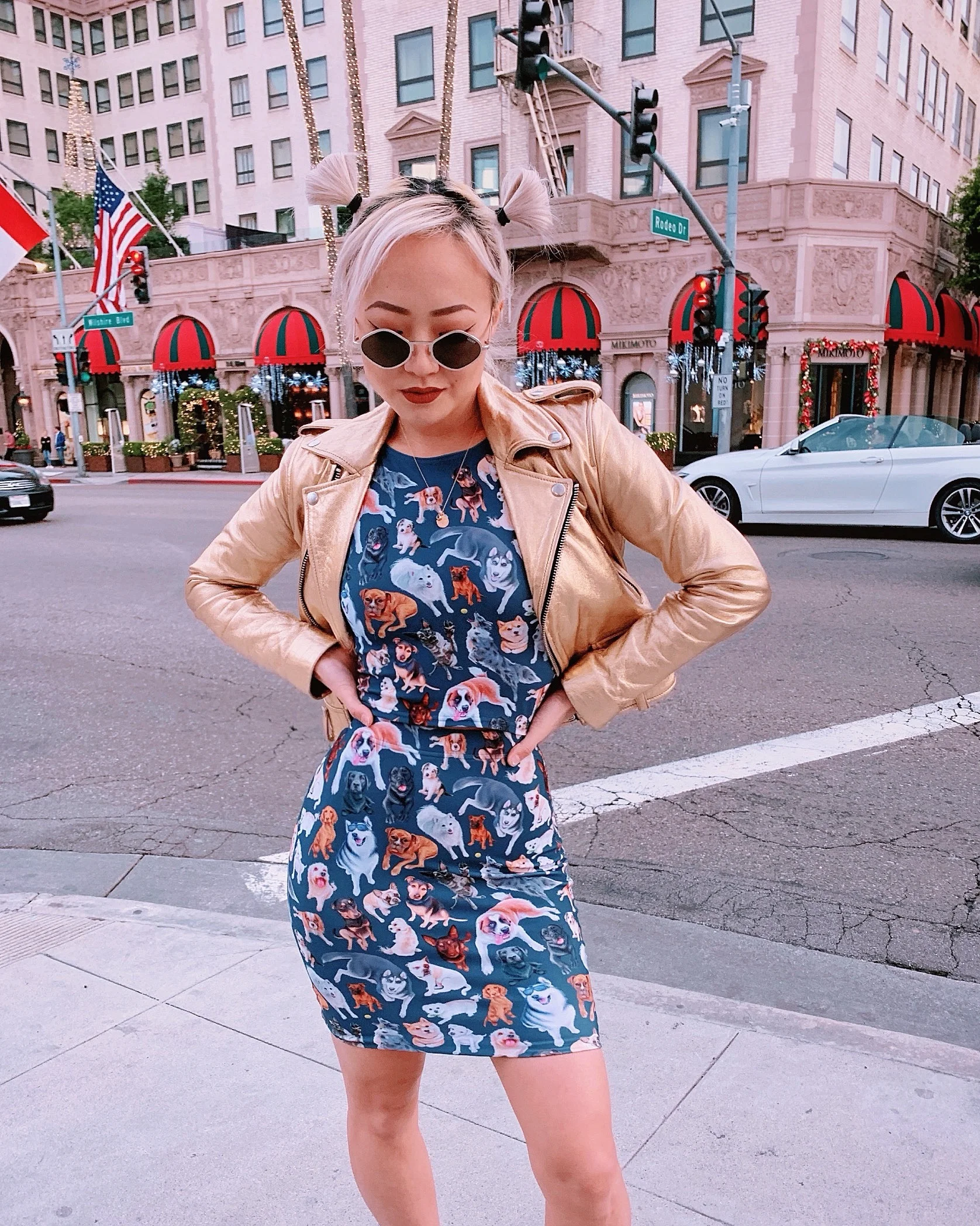 Van in Black Milk 2.jpg