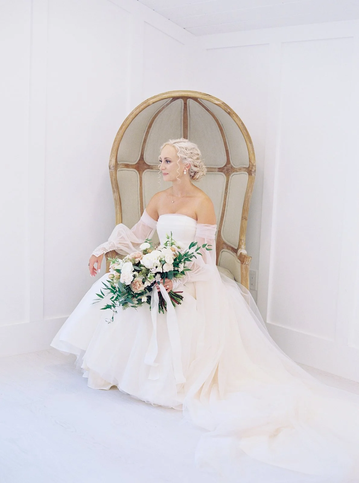 Getting Ready Girls (18 of 22) (1).jpg