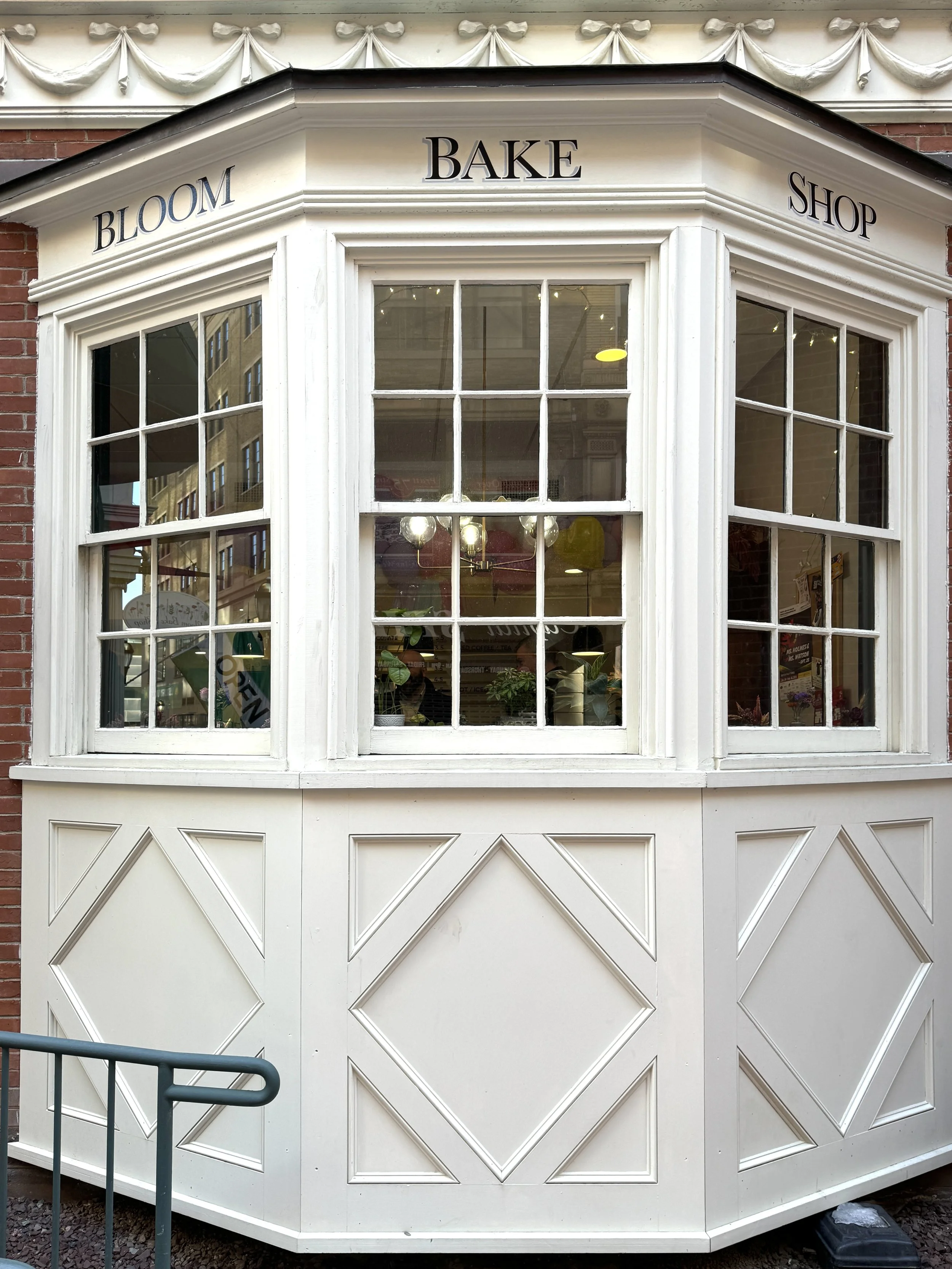 Custom Tavern signs made in Connecticut 