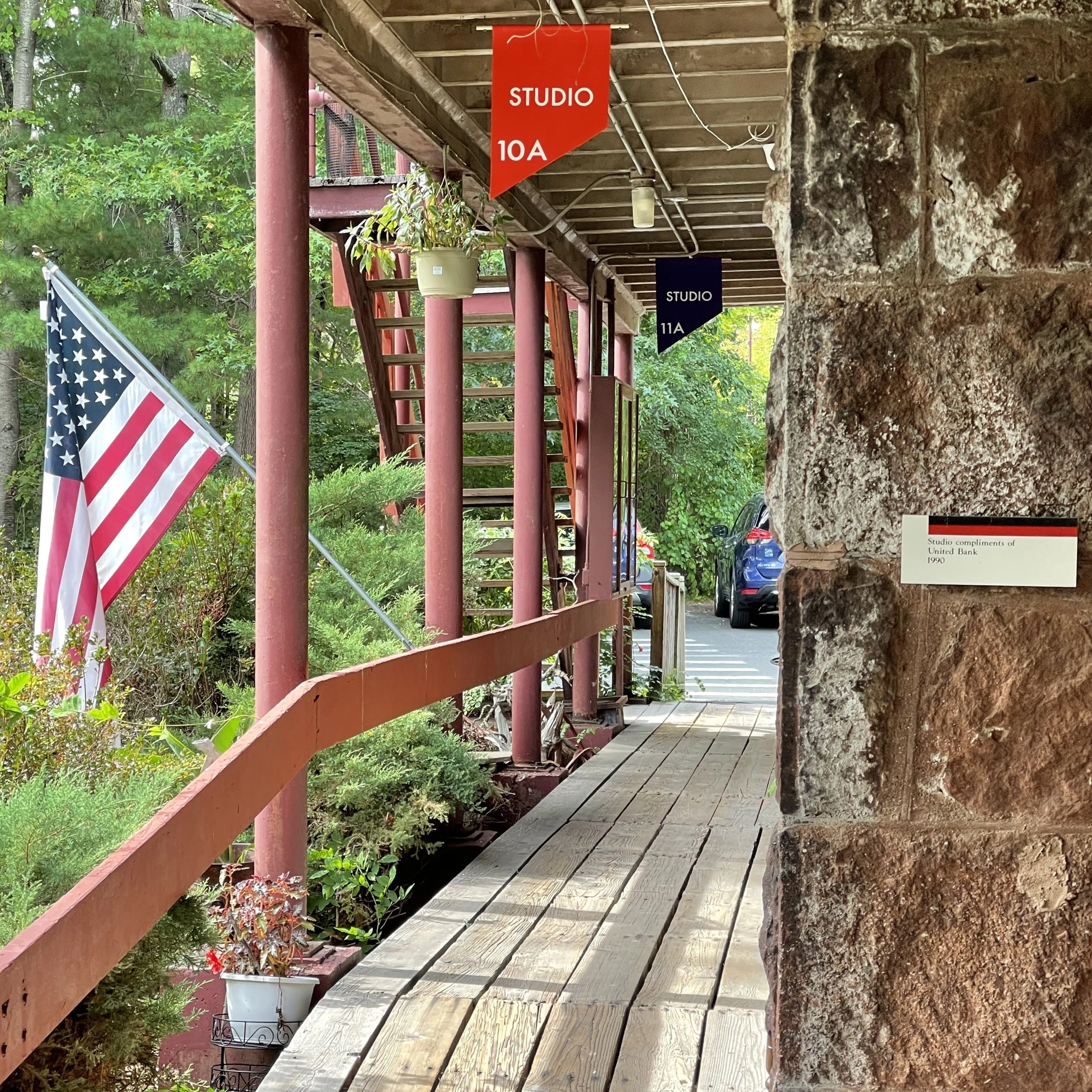Mike's Painted Signs, Avon , Connecticut