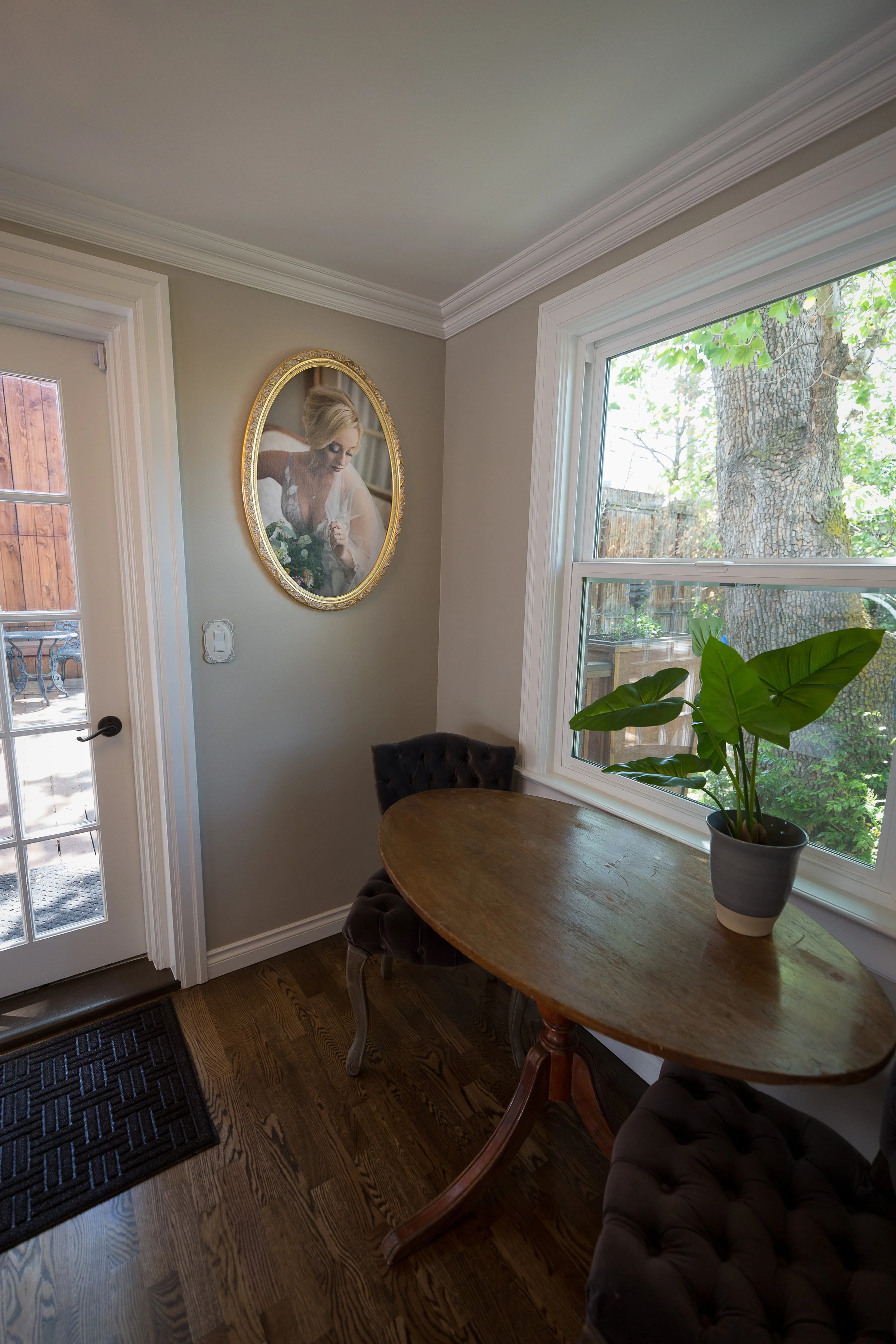 Room view Oval breezway.jpg