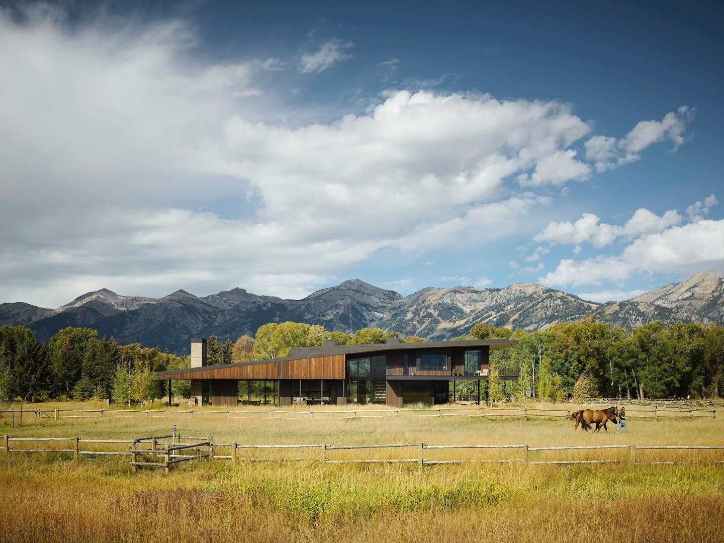 I always dreamt of a home where the horses are visible just outside the windows and that&rsquo;s exactly what CLB Architects created at Black Fox Ranch, featured in the current issue of Big Sky Journal HOME. The clients were New Yorkers eager to embr