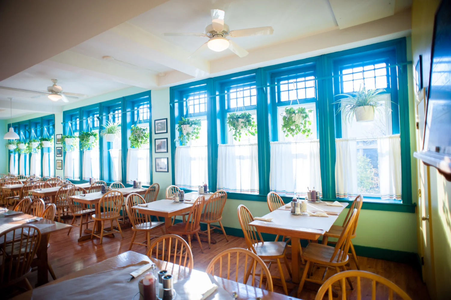 EarlyGirlEatery-8.jpg